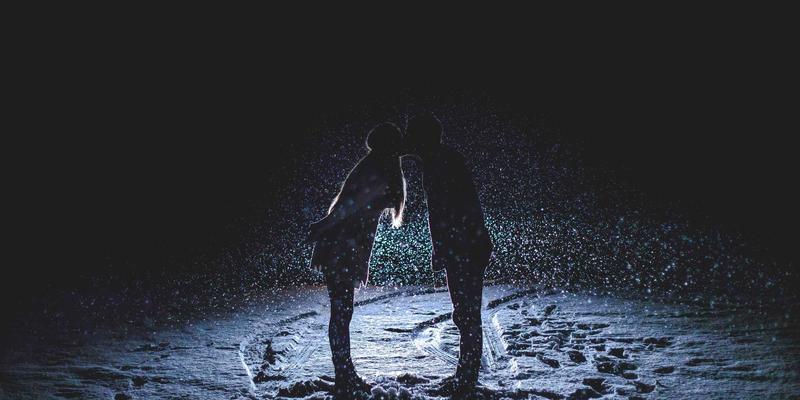 智能设备出海利器：99小工具如何实现多语言商品信息批量生成与高效上架