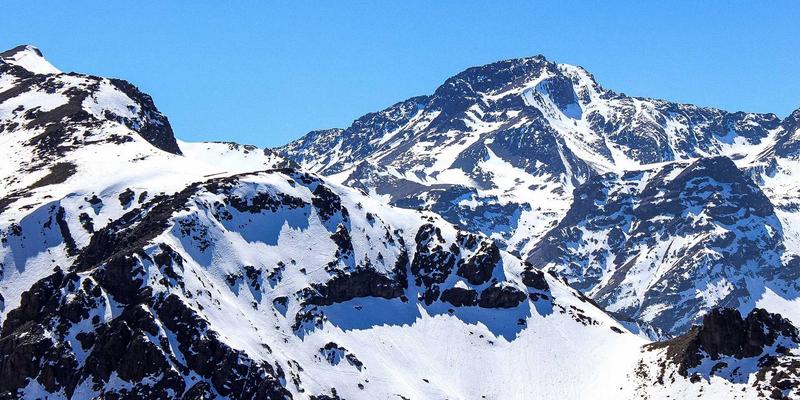 赛博朋克效率革命：用99小工具打造你的个人自动化工作流（Zapier平替方案）